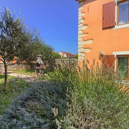 Villa Anamaria 2km Beach *